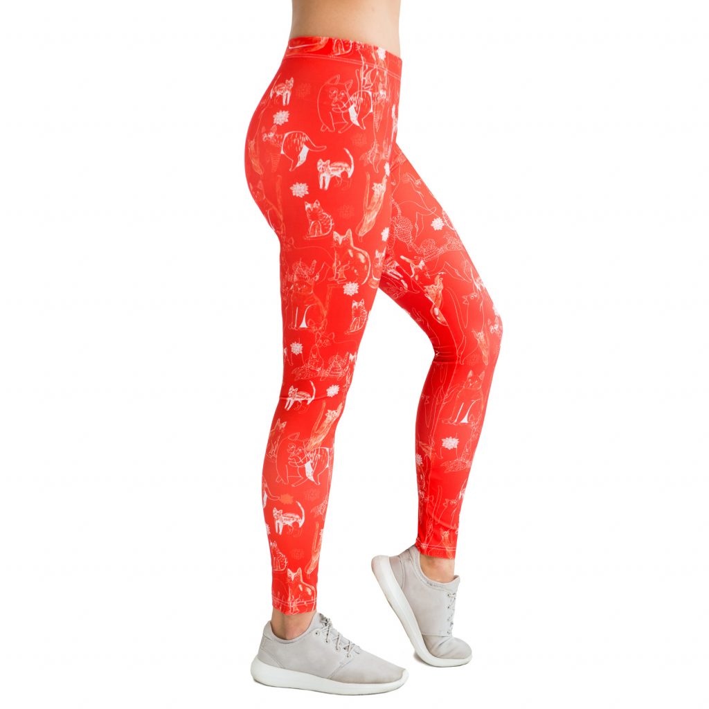 Red leggins with cats and kittens Cacofonia